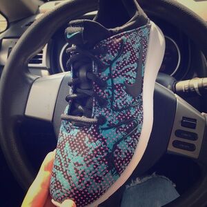 Nike Black and Teal Athletic Shoes